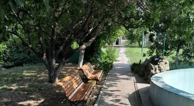 Kazantip, Rezervovat Hostel  