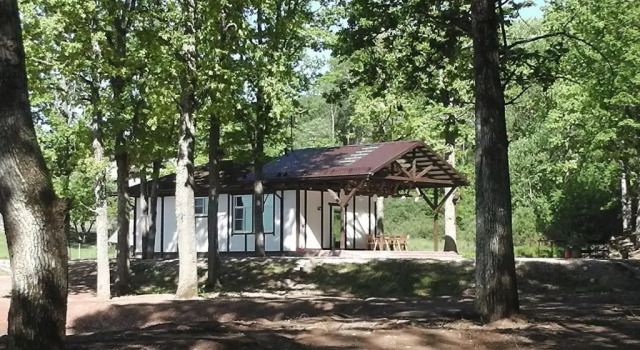 V Derevne Selihnovo House, Réserver Maison de vacances Hôtels à Pskov Region avec parking, Parking
