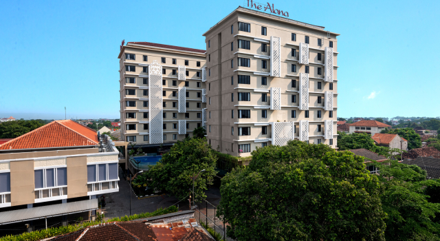 The Alana Hotel & Conference Center Malioboro Yogyakarta, Book Hotel Hoteller i Mantrijeron med pool, Swimmingpool