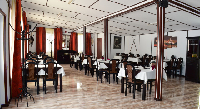 Lesnoe Ozero Hotel, Réserver Base touristique Centres de loisirs à Pskov Region, Base touristique