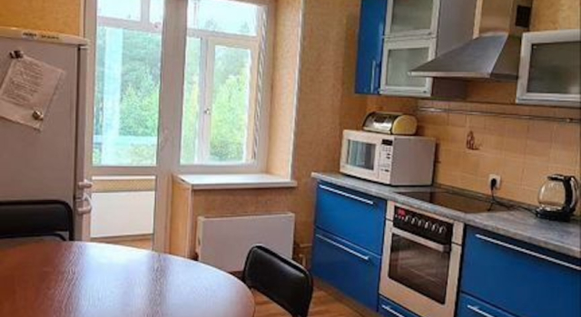Квартира на улице Дружбы 8 (34), Забронировать Апартаменты/квартира Отели Ямало-Ненецкого автономного округа - Урал с парковкой, Парковка