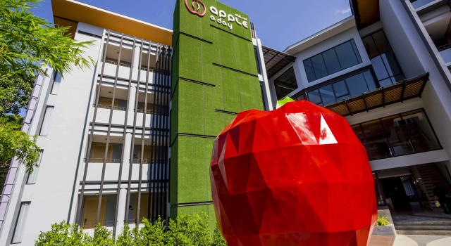 Курортный отель Apple A Day Resort