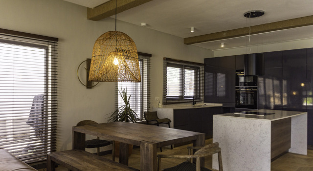 Вилла Deluxe с 2 комнатами с балконом и с красивым видом из окна Отель Serenity Residences & Spa, Kokrobite Beach