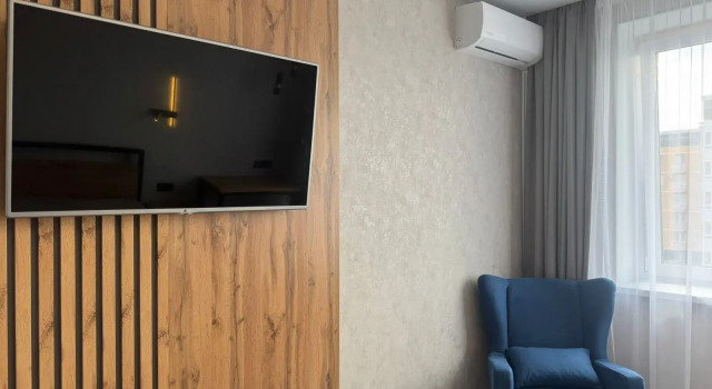 Dizaynerskaya Yevrodvushka Rayon Grin Khauz Apartments, Prenota Appartamento Hotel a Leninsky district con parcheggio, Parcheggio