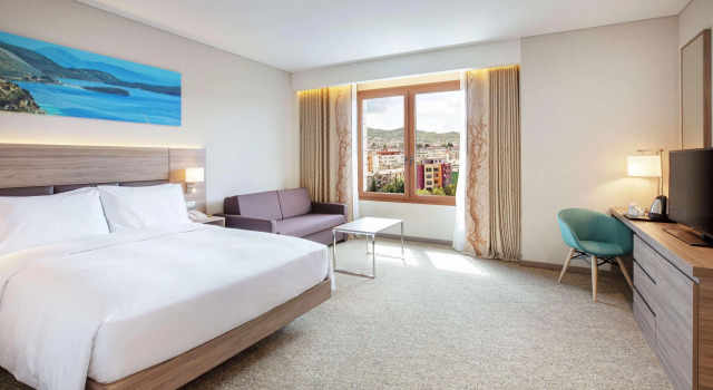 Отель Hilton Garden Inn Tirana