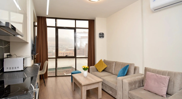 2-K Kvartira na Vardanants Flat, Prenota Appartamento Erevan Armenia