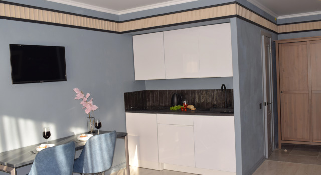 Siniy Briz Flat, Buchen Sie Ferienwohnung Nowoaltaisk Altaysky Kray