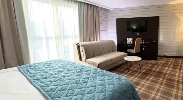 Двухместный номер Делюкс Плюс Загородный отель LES Art Resort