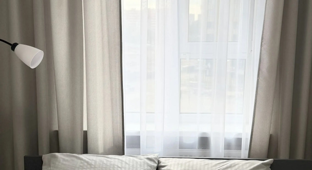 Novaya i Udobnaya na Beregu Reki Flat, Prenota Appartamento Hotel a Central Russia con parcheggio, Parcheggio