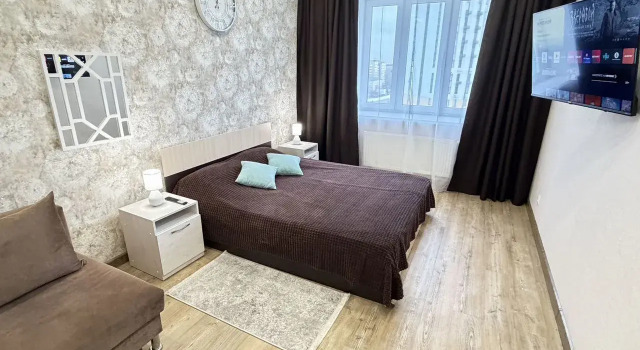 Квартира на Республики 204к6