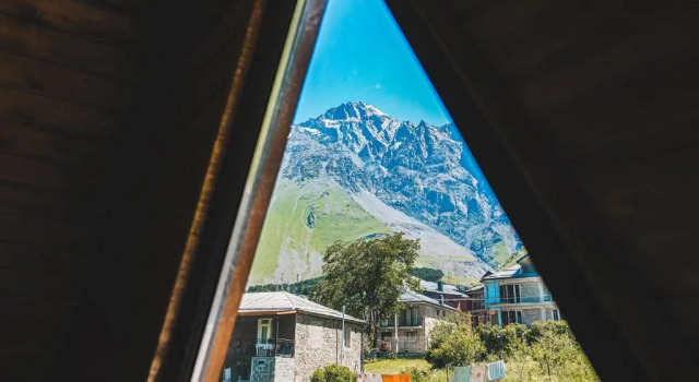 Checkin Kazbegi, Buchen Sie Ferienwohnung Apartments in Mtkheta-Mtianeti, Ferienwohnung