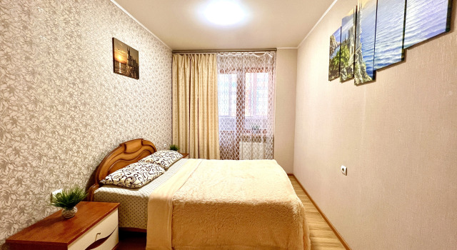 Na 13 Etazhe V Zhk Sovremennik Apartments, Prenota Appartamento Hotel a Samara con parcheggio, Parcheggio