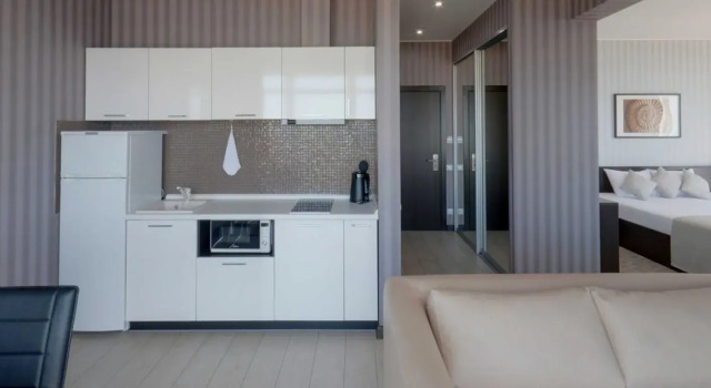 Двухместные апартаменты Deluxe с балконом и с красивым видом из окна Bristol Apart Hotel