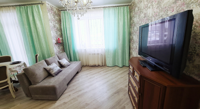 Krasny Put 101 Apartment, Boek Appartement Goedkope hotels in Omsky District