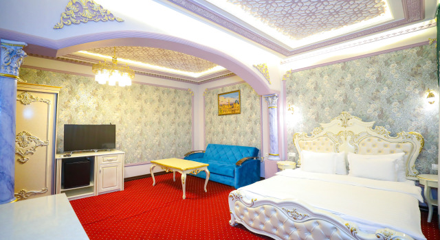 Двухместный люкс с балконом Dendi plaza premium hotel