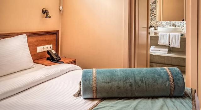 Двухместный номер Standard Golden Tulip Borjomi