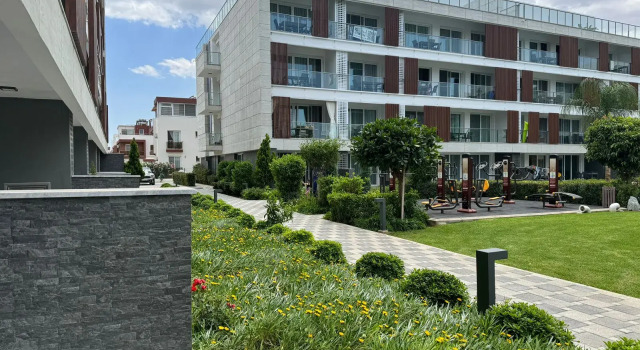 Апартаменты Superior Апартаменты Courtyard Long Beach, Северный Кипр, бассейн, терраса, 500м от моря