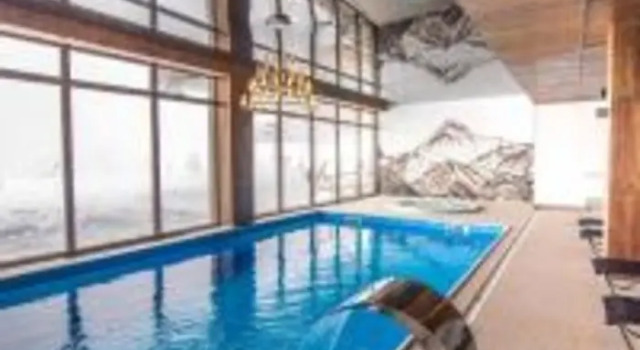 Апартаменты New Gudauri Atrium 109, Забронировать Апартаменты/квартира Отели Гудаури с бассейном, Бассейн