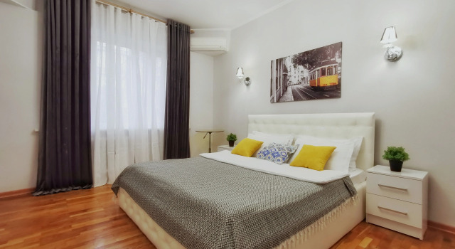 Двухместные апартаменты Апартаменты M.O.O.N. APARTMENTS Zenkova 86