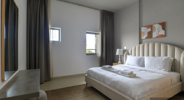 Апартаменты WelHome - Prime 1BR Apartment at Oia Residence, Забронировать Апартаменты/квартира Арабиан Ранчес , рядом с Dubai Kartdrome