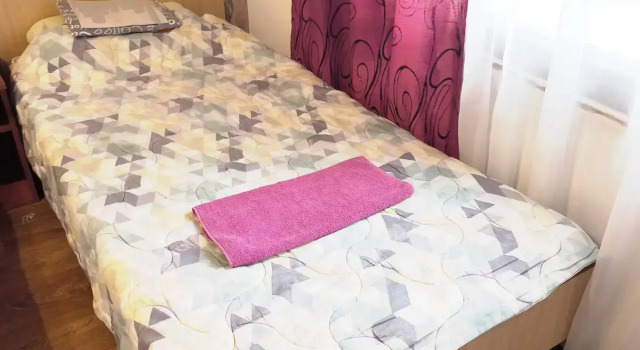 Кровать в общем номере (мужской номер) Гостевой дом Garden View