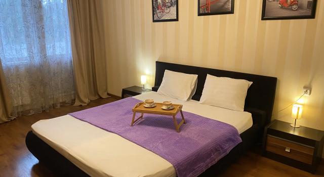 Dvukhkomnatnye Apartments, Buchen Sie Ferienwohnung Hotels in Oblast Moskau mit Parkplatz, Parkplätze