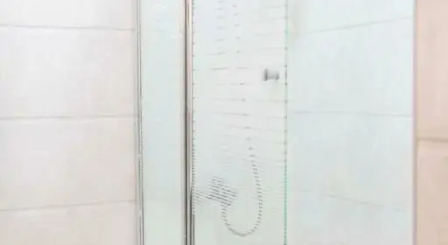 Трёхместный номер Standard с балконом Capitol Hotel Baku