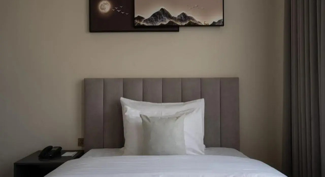 Standard Doppel Zimmer Kiropol Airport Hotel