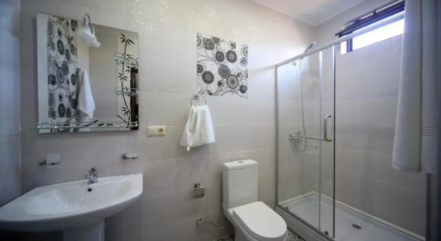 Полулюкс Hotel Harmony