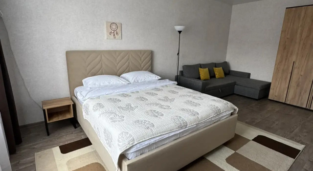Svetlaya I Prostornaya Kvartira dlya Gostey Goroda Flat, Prenota Appartamento Hotel economici a Kalmykia