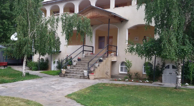 Maksat Guest House, Reservar Casa de hóspedes Cholpon-Ata Tamchy