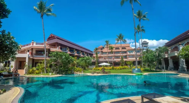 Курортный отель Aloha Resort
