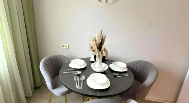 Odnokomnatnaya Tazi Gizzata 12 Flat, Đặt Căn hộ Yelabuga 