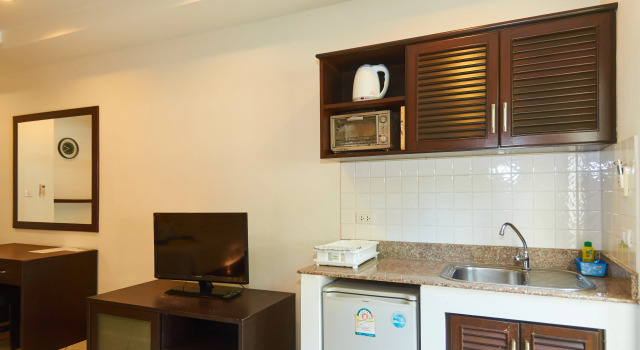 Двухместная студия Phuket Riviera Villas Hotel
