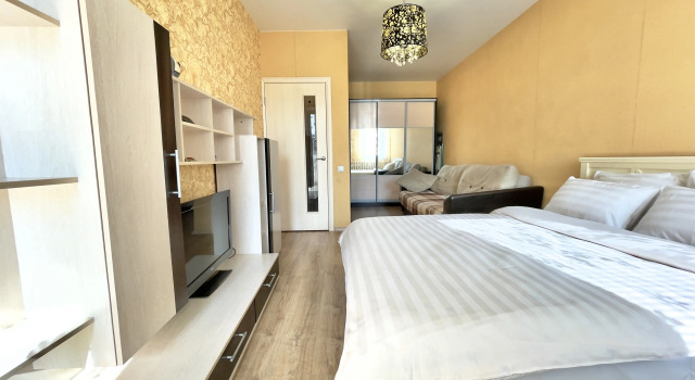 Apartamenty V 1 Minute Peshkom Do Tsum, Prenota Appartamento Orël 