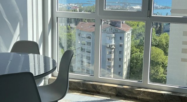 Апартаменты с 2 комнатами с видом на море Квартира в центре с видом на море