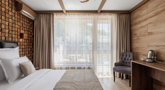Двухместный номер Deluxe с балконом Stellar Collection Chalet Krasnaya Polyana