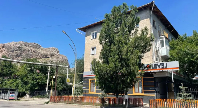 Отель LEVEL