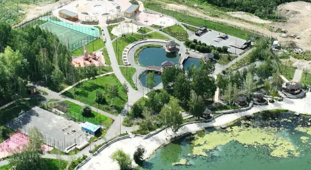 Квартира Gold River Apartment Ekaterinburg, Забронировать Апартаменты/квартира Отели Городского округа Екатеринбурга - Северный управленческий округ с парковкой, Парковка