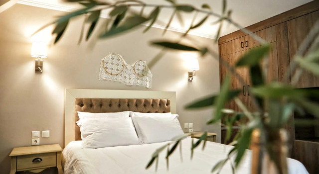 Romilia Guest House, Book Guesthouse  