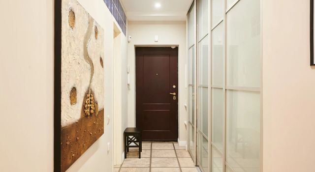 Апартаменты Трехкомнатные с 2 спальнями с балконом Квартира GM Apartments Трехкомнатные в стиле Европы