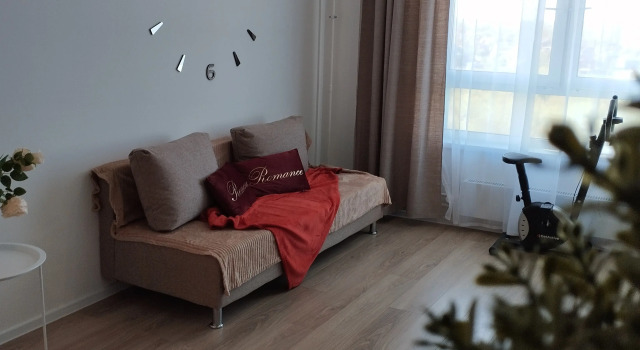 Na Polevoy 117/3 Apartments, Prenota Appartamento Hotel a Tyumen Region con parcheggio, Parcheggio