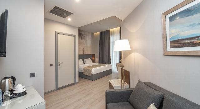 Двухместный Chamber Premium с балконом Tbilisi Chambers, Trademark Collection by Wyndham