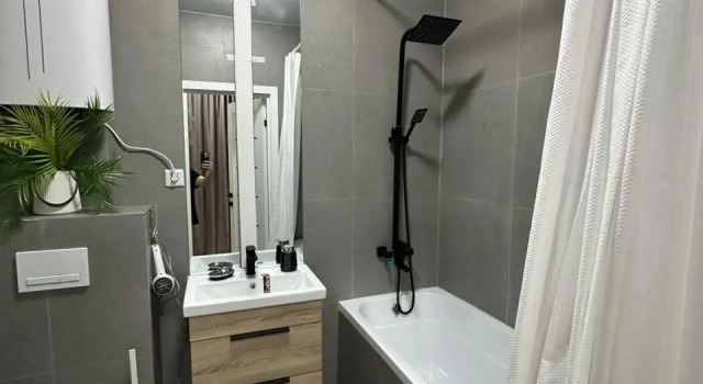 Dizaynerskaya Studiya V Vladivostoke Flat, Buchen Sie Ferienwohnung Wladiwostok 