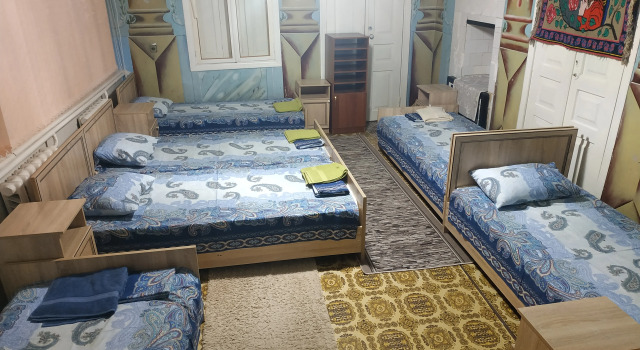 Кровать в общем номере Гостевой дом Орта-капы
