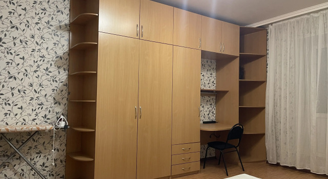 Na Adoratskogo 1 Flat, Prenota Appartamento Hotel a Tatarstan con parcheggio, Parcheggio