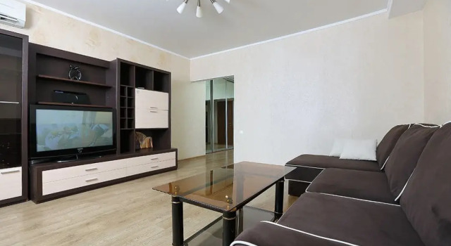 2-Komnatnaya Dlya Tseniteley Stilya I Komforta Flat, Reserva ahora Apartamento Hoteles en Krasnoyarsk con aparcamiento, Aparcamiento