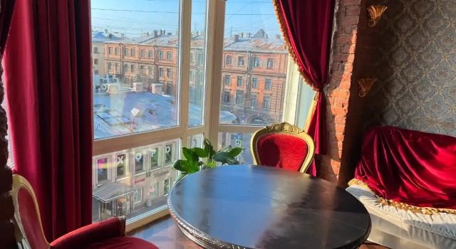 Квартира на Садовой 32/1 1, Забронировать Апартаменты/квартира Отели Санкт-Петербурга с питанием, рядом с Станция метро «Сенная Площадь», Пансион