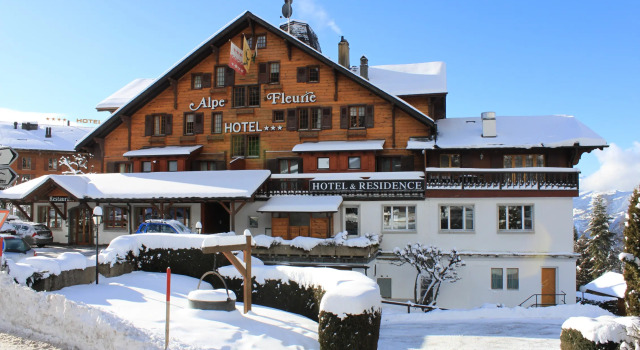 Alpe Fleurie Hotel & Residence, Varaa Hotelli Ollon 