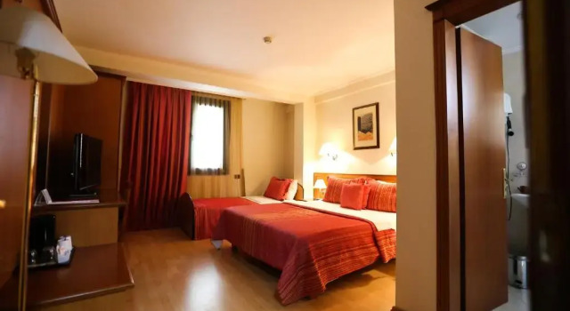 Трёхместный номер Arber Hotel